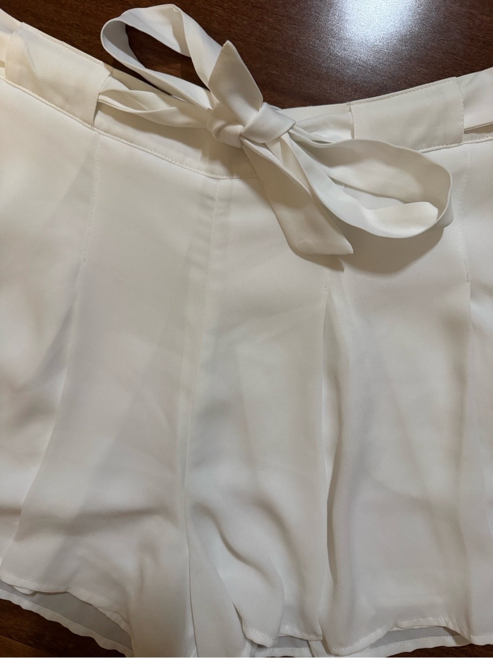 Sunday Best White Tie-Waist Skort - Picture 4 of 5
